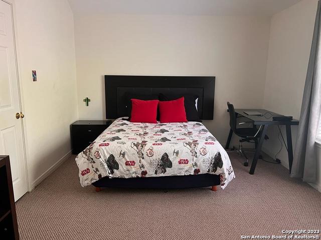 407 Elkgrove Ct Property Photo 25