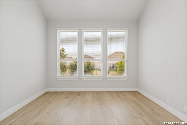 3027 Daplyn Property Photo 18