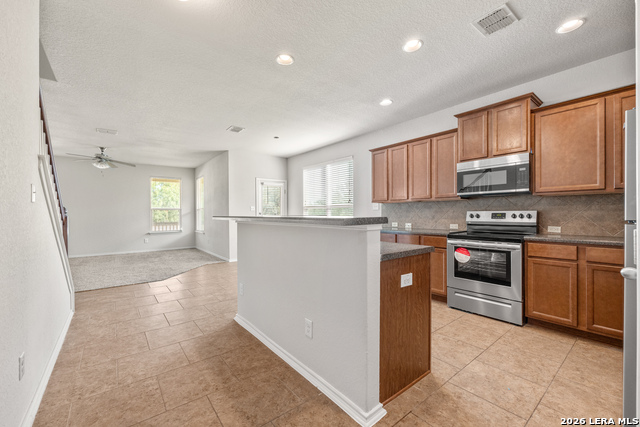 7607 Helios Rise Property Photo 3