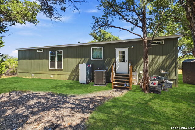 133 Canyon Lake Dr Property Photo 7