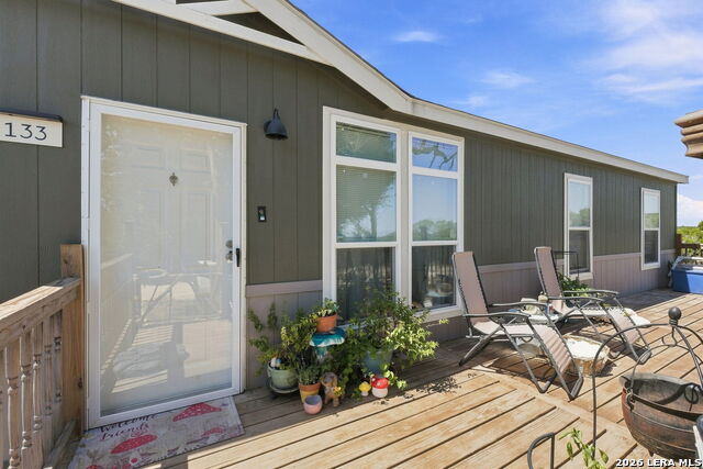 133 Canyon Lake Dr Property Photo 17