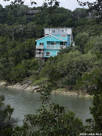 272 Plum Cove Rd Property Photo 1