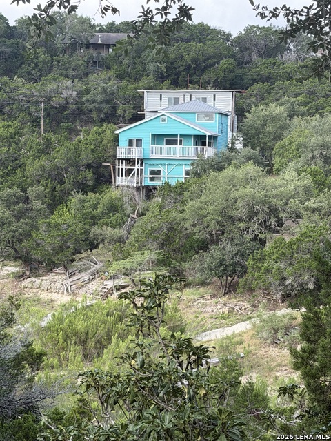 272 Plum Cove Rd Property Photo 2