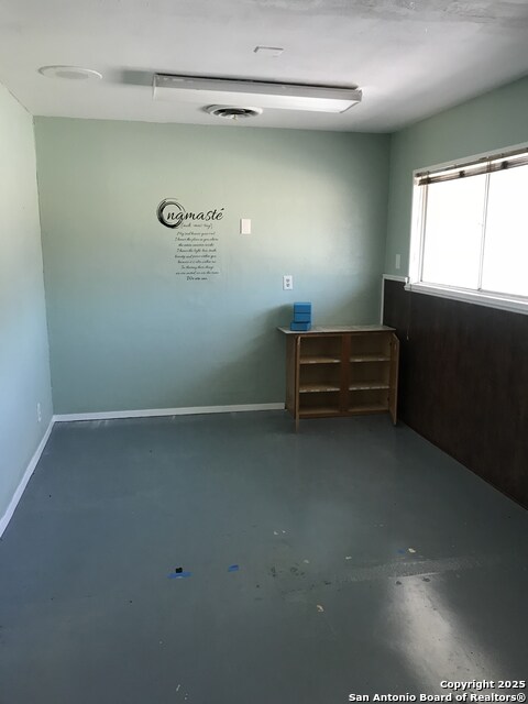 114 Southbridge Property Photo 4
