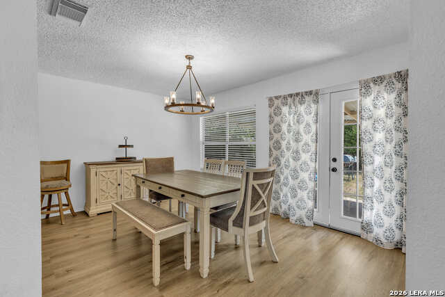 8218 Laurel Bnd Property Photo 8