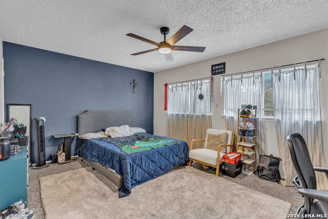 8218 Laurel Bnd Property Photo 22