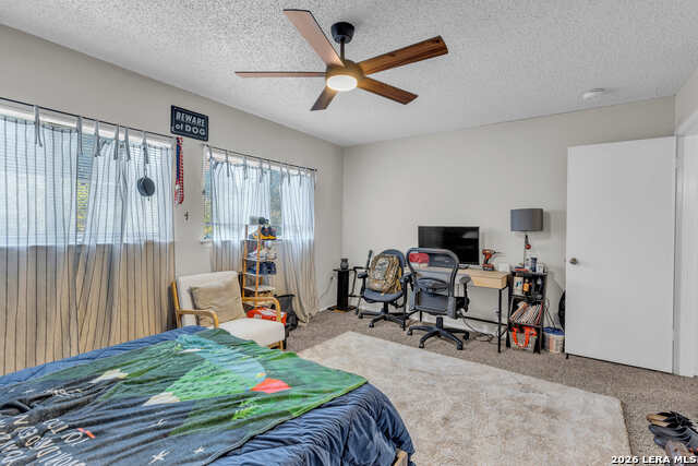 8218 Laurel Bnd Property Photo 23
