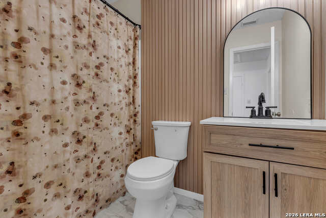 8218 Laurel Bnd Property Photo 24