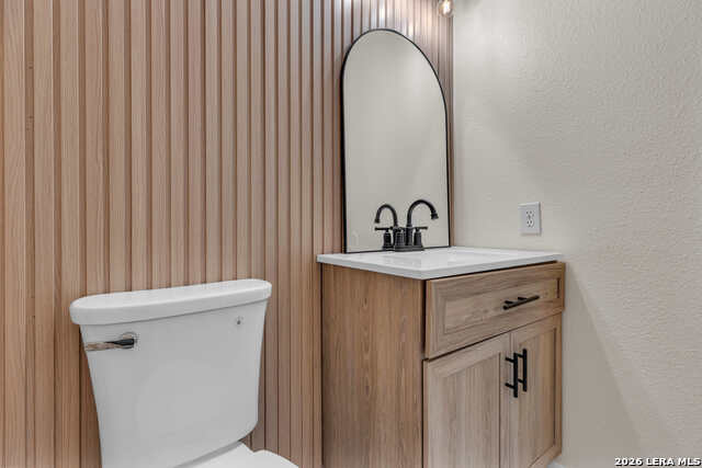 8218 Laurel Bnd Property Photo 25