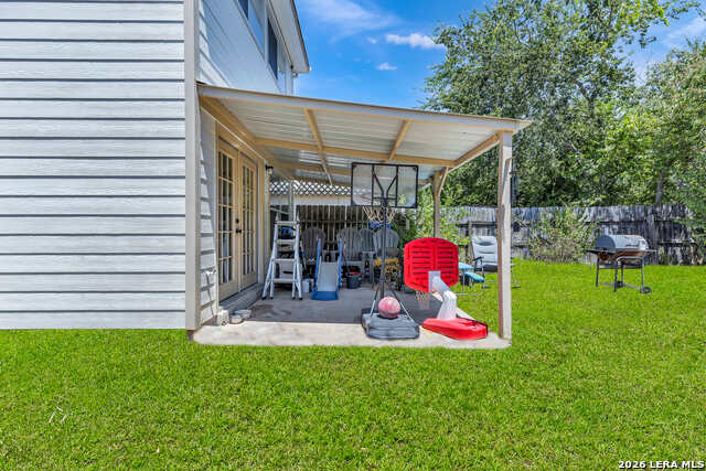 8218 Laurel Bnd Property Photo 29
