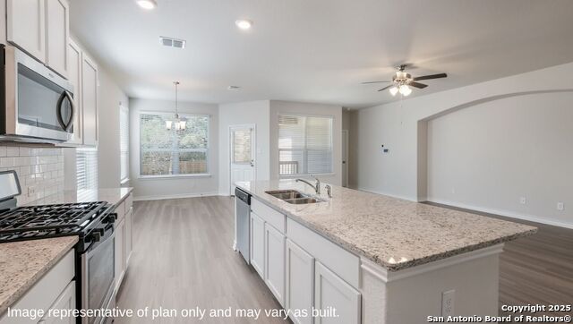 20832 Streamlet End Property Photo 5