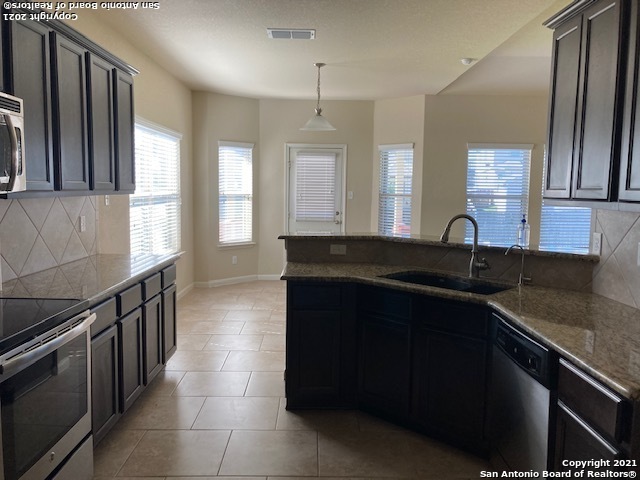 3109 Night Flight Property Photo 4