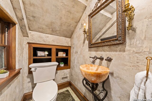 103 Park Hill Dr Property Photo 21