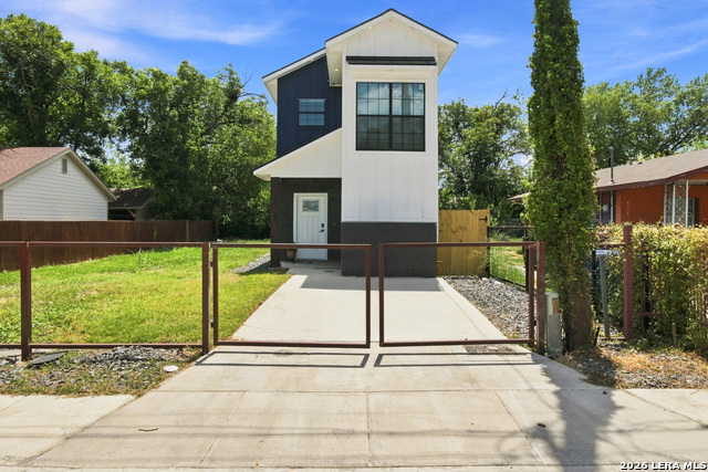 2718 Ceralvo St Property Photo 1