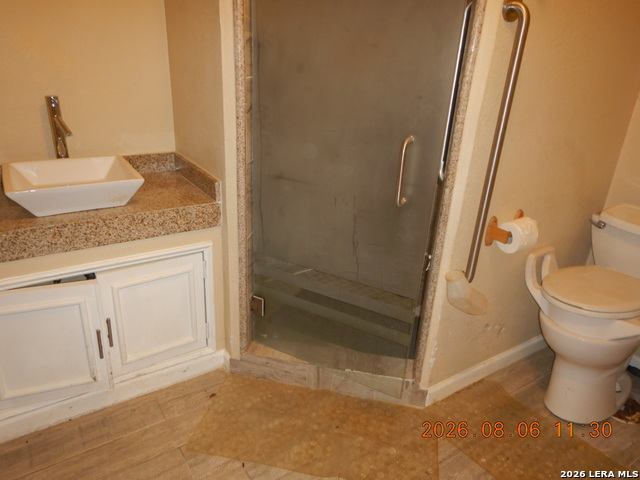 4322 Lehman Dr Property Photo 6