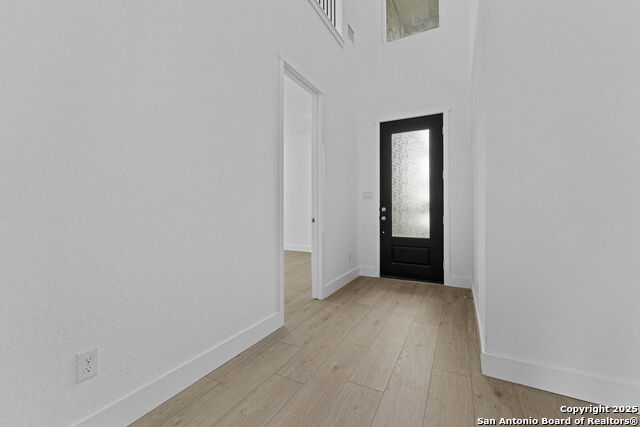 5516 Paschal Park Property Photo 3