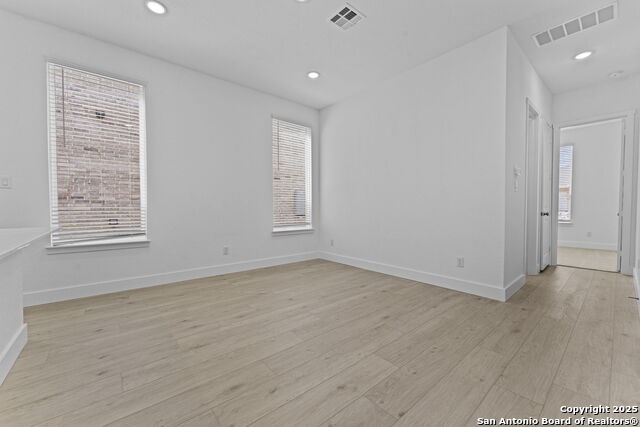 5516 Paschal Park Property Photo 4