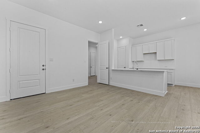 5516 Paschal Park Property Photo 6