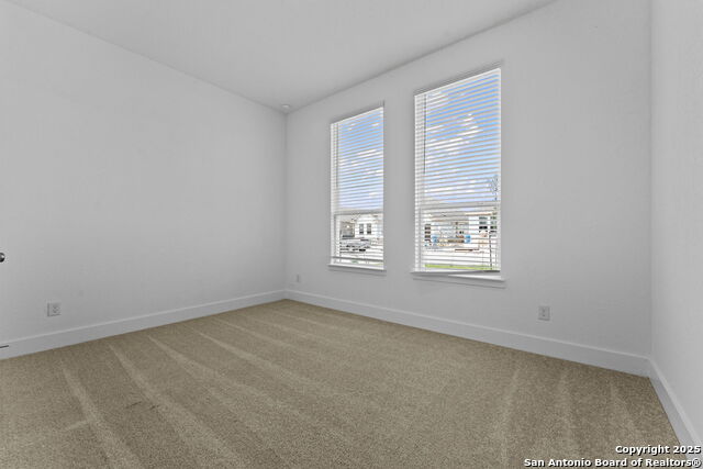 5516 Paschal Park Property Photo 9
