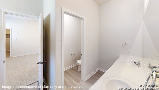20924 Streamlet End Property Photo 11