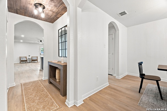 2835 Presley Mdw Property Photo 5