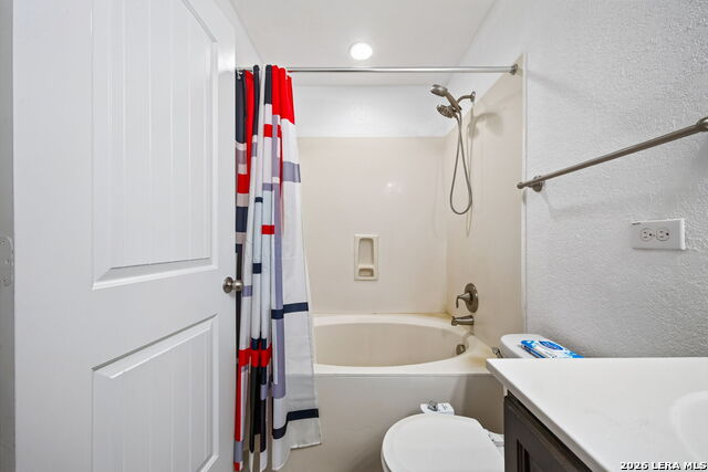 4403 Ivan Dr Property Photo 21