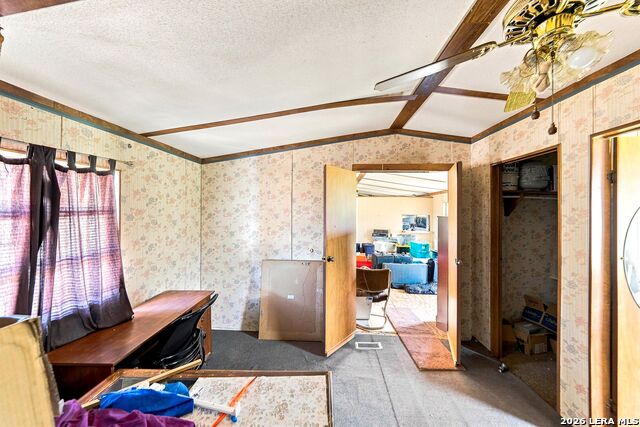 990 Hillcrest Trl Property Photo 21