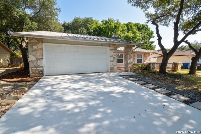 6107 Willowridge Ln Property Photo 16