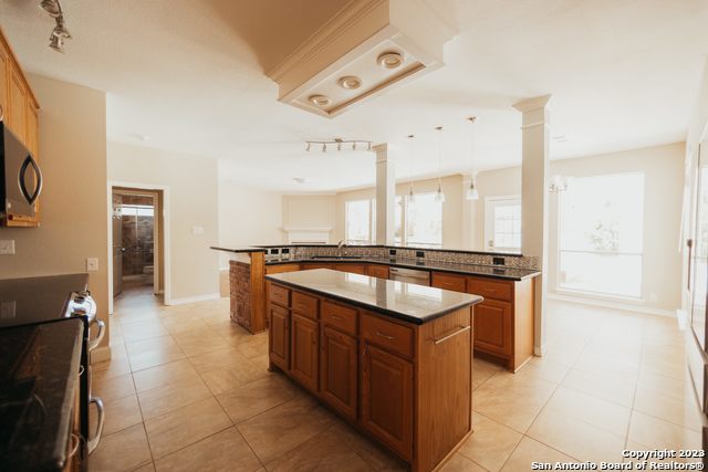 519 Wildgrove Ln Property Photo 16