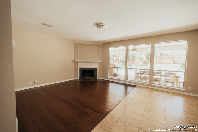 519 Wildgrove Ln Property Photo 20