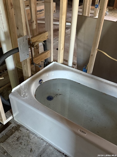 138 Overhill Dr Property Photo 3