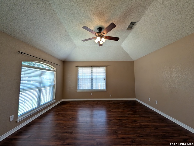 1644 W County Line Rd Property Photo 6