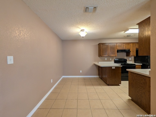 1644 W County Line Rd Property Photo 9