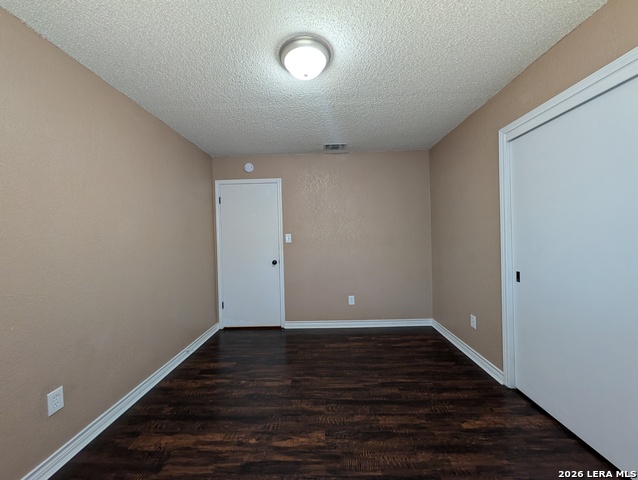 1644 W County Line Rd Property Photo 32
