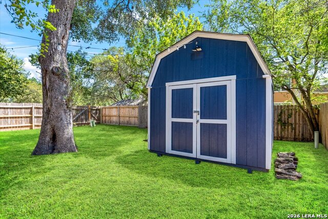 10610 Axis Xing Property Photo 41
