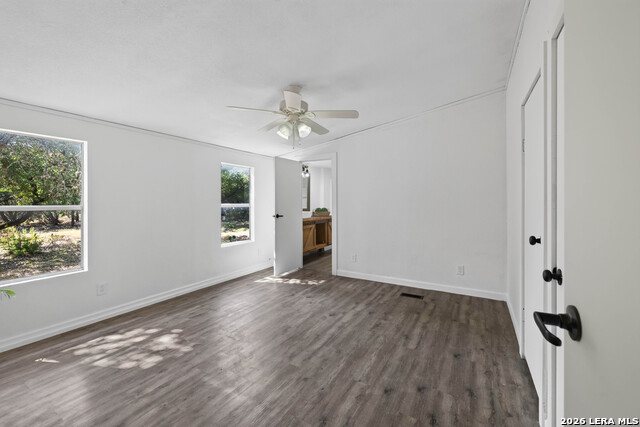 2408 Deer Run Pass Property Photo 17