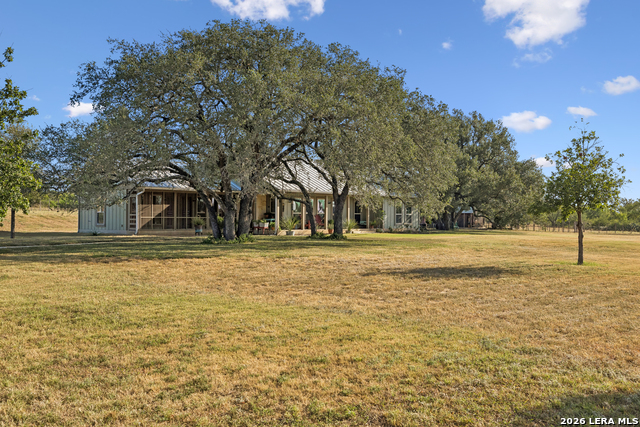466 County Road 742 Property Photo 3