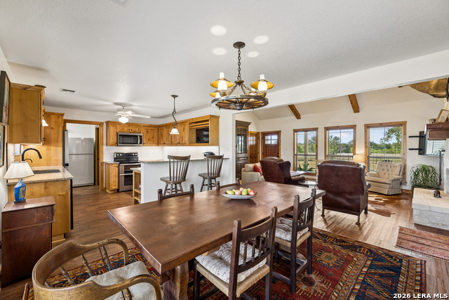 466 County Road 742 Property Photo 16