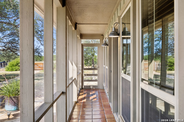 466 County Road 742 Property Photo 26