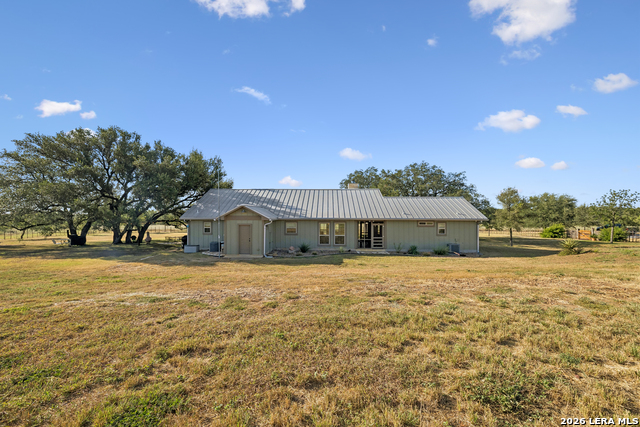 466 County Road 742 Property Photo 34