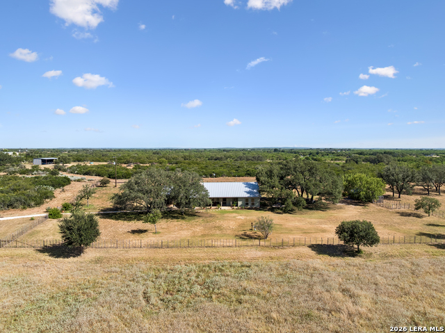 466 County Road 742 Property Photo 38