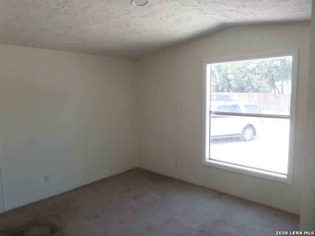 698 Scenic Dr Property Photo 6