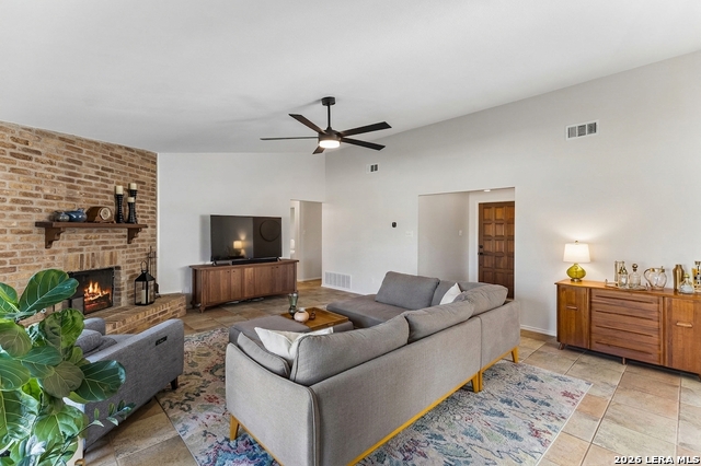 2630 Pebble Dawn Property Photo 13
