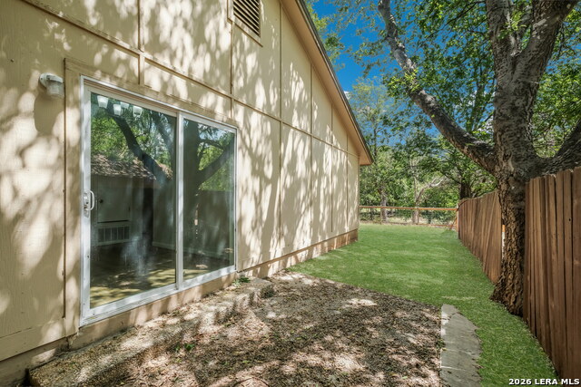 5214 Meadow Rise St Property Photo 15
