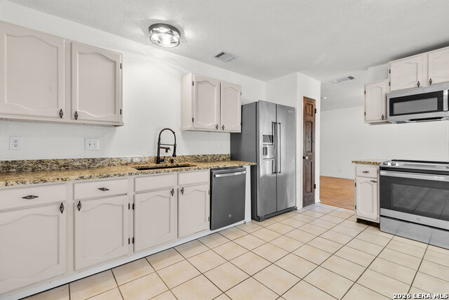 9749 Misty Ash Dr Property Photo 19