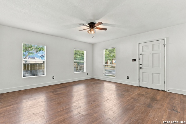 126 Greer St Property Photo 8