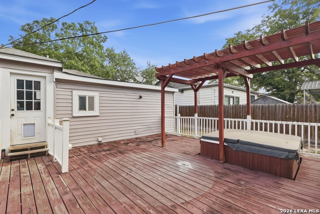 126 Greer St Property Photo 24