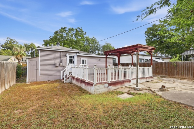 126 Greer St Property Photo 28