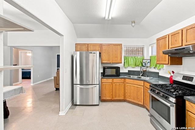 608 Whitman Ave Property Photo 12