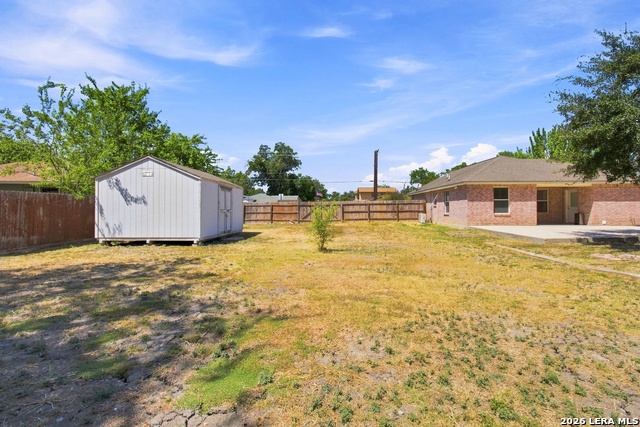 614 Whitman Ave Property Photo 8